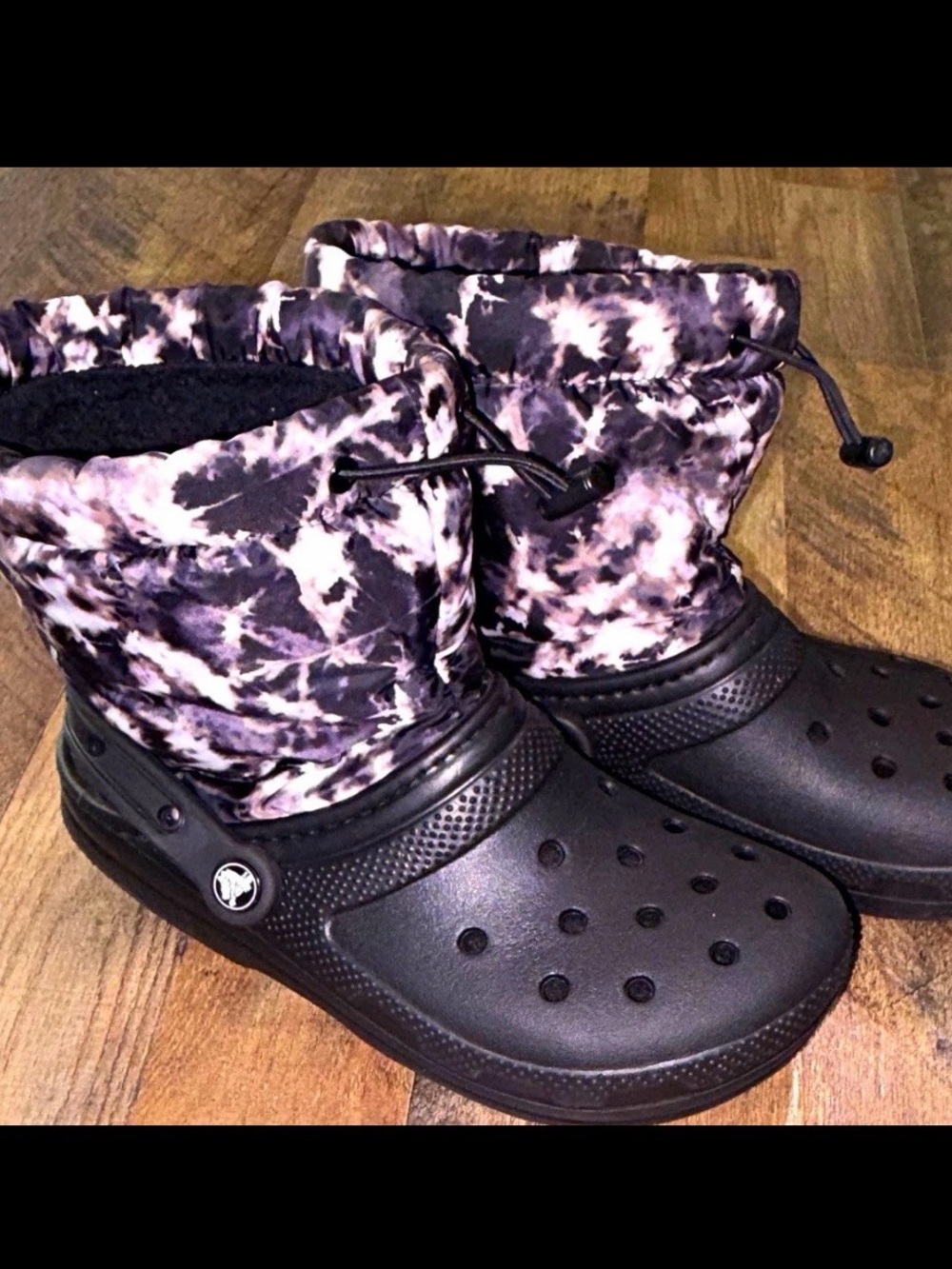Crocs Classic Lined Neo Puff Tie Dye Boots Unisex Men’s 5 women’s 7 Winter